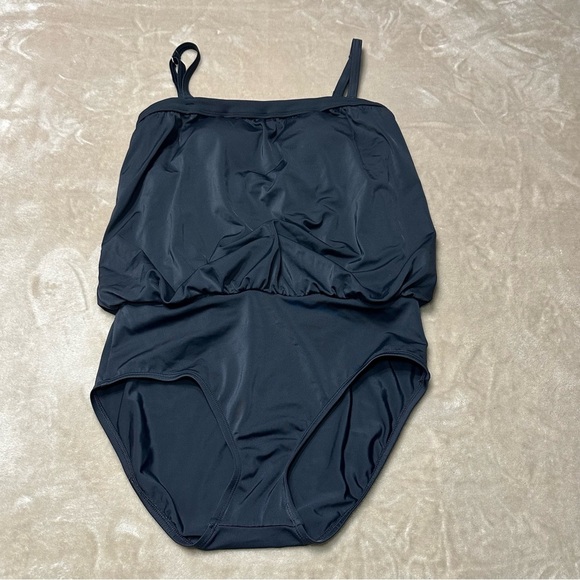 Jantzen Blousen Black One Piece Modest Swimsuit Adjustable Straps Size 8 - Picture 4 of 9